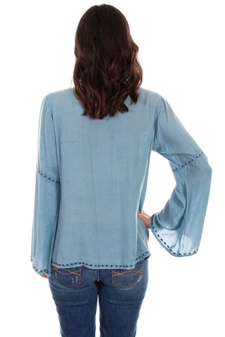 Emb. V-Neck With L Shirt